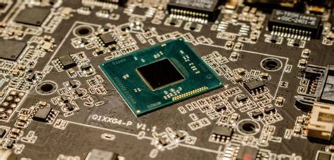 Image result for GPU vs CPU Computing