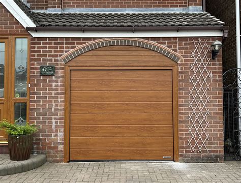 Hörmann sectional door, Stalybridge - Pennine Garage Doors
