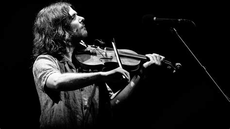 A Brighter Day: Billy Strings Brings Bluegrass Brilliance to Kansas City