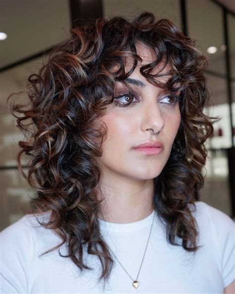30 Current Curly Hair Cutting Techniques for Different Natural Patterns