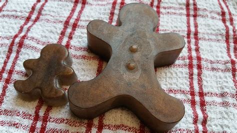 Make a Ginger Bread Soap with Happy Goat, Baldwin, Mich., 20 December ...