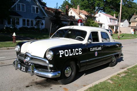 Cleveland Police 1949 | Police cars, Cleveland police, Old police cars