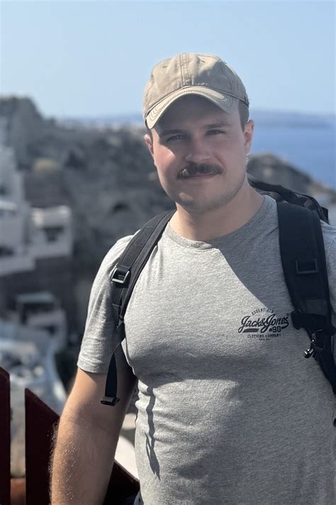 Image result for Volatile and Transient Keyword in Java Techvidvan