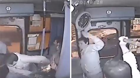 Bus driver beats up thief for failing in his mission, Video viral| चोरी ...