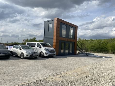 SkyWay Parking Lotnisko Okęcie Chopina Warszawa – rezervare online ...