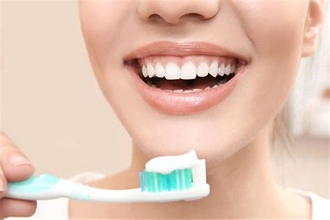 Plaque vs. Tartar: What is the Difference and Treatment Options