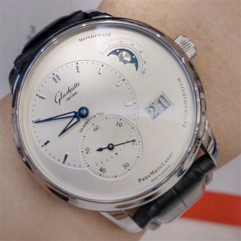 【TZ厂顶级复刻手表】格拉苏蒂原创偏心系列1-66-06-04-22-05腕表
