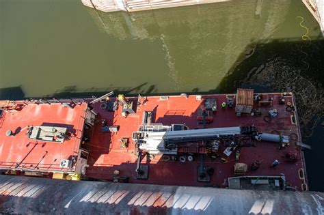 Divers and remote technology assist with maintenance at Wilson Lock ...
