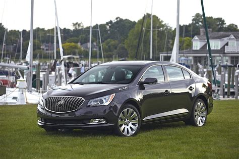 2010 Buick LaCrosse Specs, Performance & Photos - autoevolution
