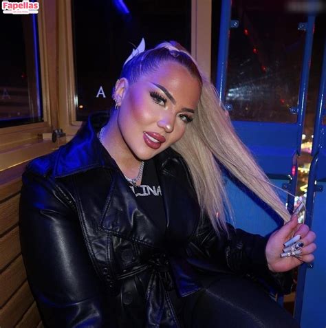 Adelina Lopera Leaks