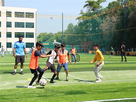 Delhi International School: Facilities