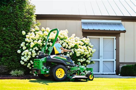 Compact Tractors Comparison 的图像结果