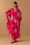 Buy Red Chanderi Printed Floral Scallop V Neck Kurta Set For Women by ...