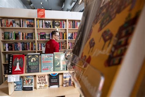 Denver gas prices surge -- but diesel mix-up not to blame, expert says