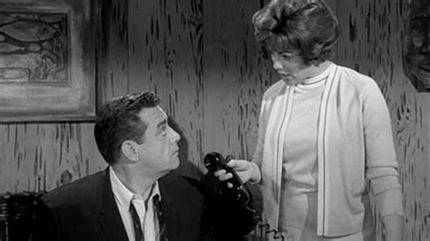 Watch Perry Mason Season 5 Episode 27: The Case of the Counterfeit ...