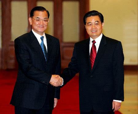 胡锦涛和连战在北京举行正式会谈_时政_中国台湾网