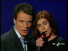 fenesta vascia testo fenesta vascia massimo ranieri musica e fenesta vascia testo fenesta vascia massimo ranieri musica e
