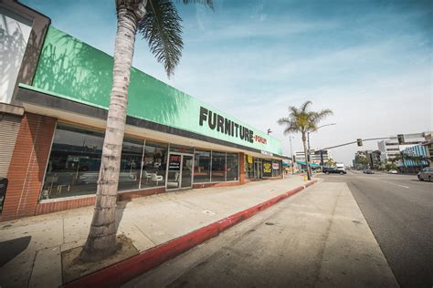 213 South La Brea Avenue – Floyd Group Website
