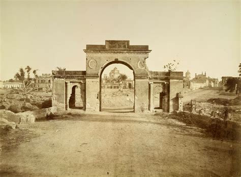 Baillie Guard Gate from Inside - Lucknow c1858 - Old Indian Photos