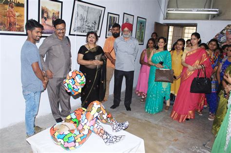 IIFA INDIA : Art Exhibition