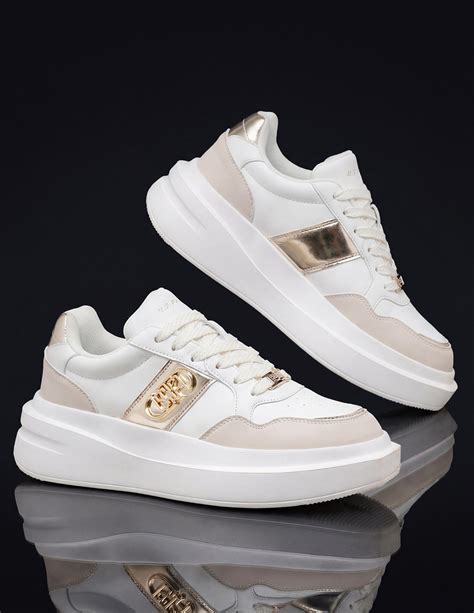 Women Winslet Colourblocked Lace Ups Sneakers