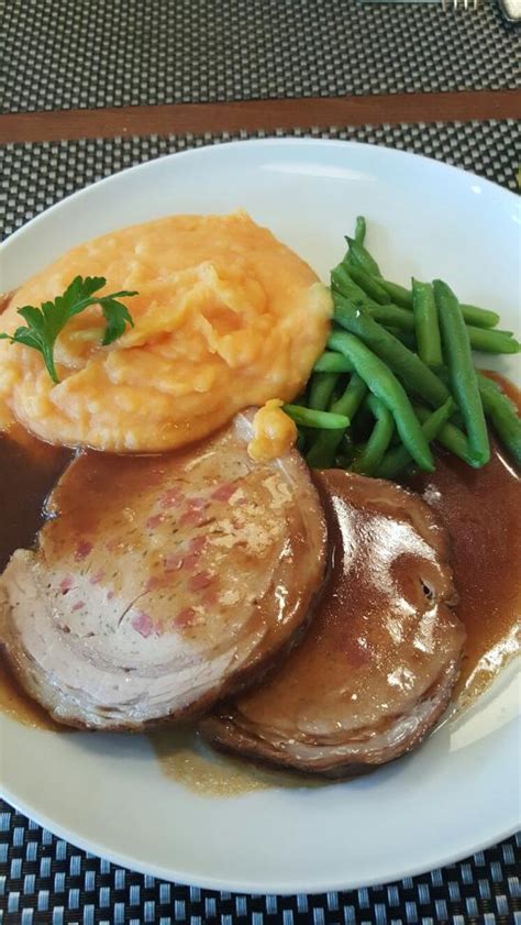 COSMO RESTAURANT GLOBUS, Lucerne - Restaurant Reviews, Phone Number ...