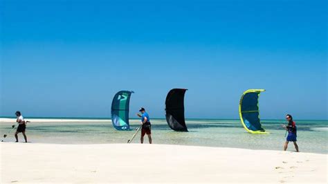 Al Ruwais Beach Qatar: Ideal Locale For A Enticing Getaway