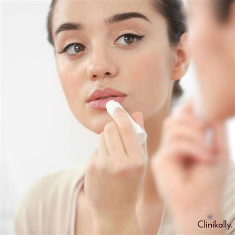 How to Lighten Dark Lips Effectively | Clinikally