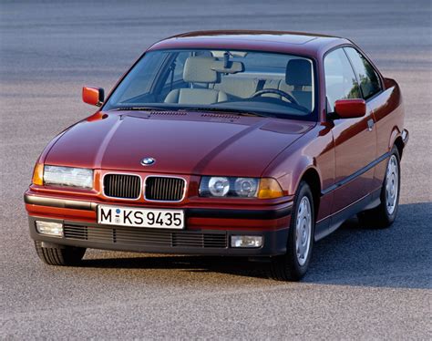 BMW E36 (1990-2000). Wady, zalety i obecna sytuacja rynkowa