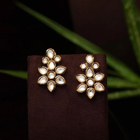 Kundan Choker Necklace & Polki Choker Necklace