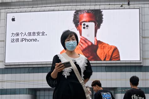 中国能全面禁止苹果手机吗？ 新机话题冲上热搜 — 普通话主页