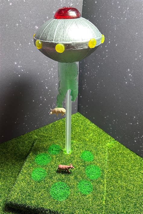 UFO Alien Abduction Sculpture - Etsy