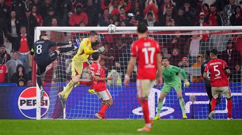Trubin the Special One delivers an all-time Champions League moment - ESPN