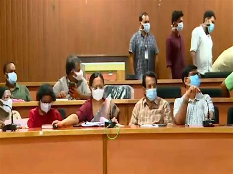 Kerala Health Minister Veena George chairs review meeting on prevention ...