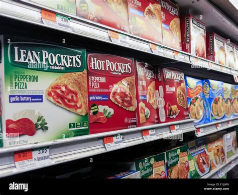 Frozen food usa supermarket hi-res stock photography and images - Alamy