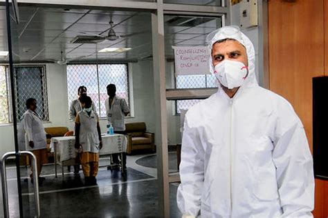 Vaccines haven't cured loneliness in New York nursing homes