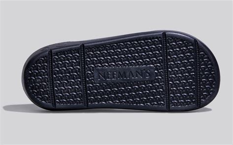 Cushers Flips For Men : Black