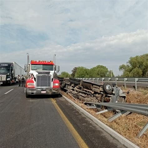 Accidente autopista Celaya-Querétaro hoy: Choque de tráileres deja ...