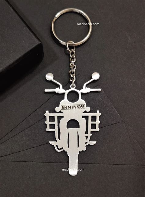Royal Enfield Keychain Online | Metal Royal Enfield Keychain | Madhechi