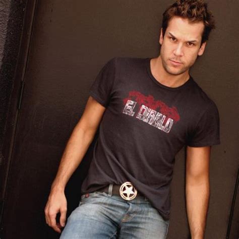 Dane Cook Kimdir, Hayatı ve Resimleri