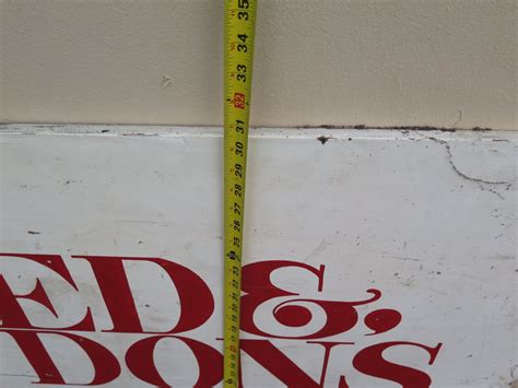 Ed & Don's Hawaii Sign 60" x 30" - Oahu Auctions