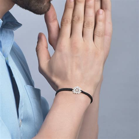MEN - Sudarshan Chakra 92.5 Silver Bracelet – Amaltaas