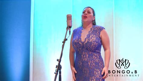 Opera Singer Woman 的图像结果