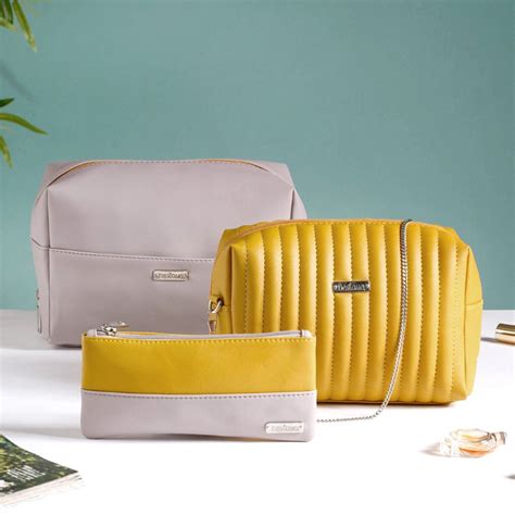 Multipurpose Travel Pouch Set of 3 Yellow Online - Premium Travel Kit ...