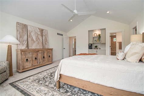 263 Wellfield Ct. - Hahn Realty and Auction