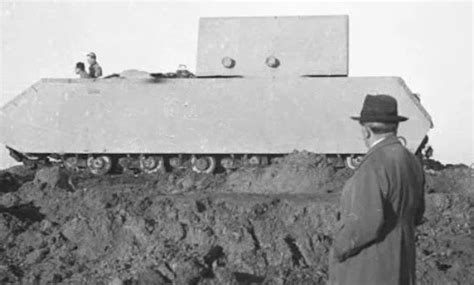 The super heavy Panzer VIII Maus, Hitler's secret monster tank that ...