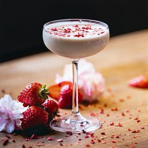 Best whiskey under INR 500: Bottles at a bargain for your home bar