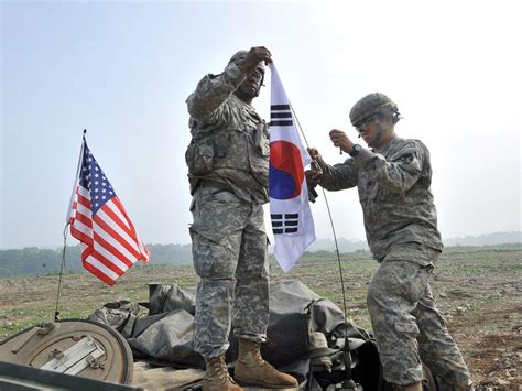 韩国防部重申韩美未曾讨论裁减驻韩美军 | 연합뉴스