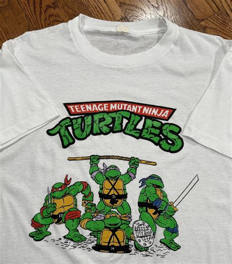 Vintage Teenage Mutant Ninja Turtles T Shirt (Size M) — RootsBK