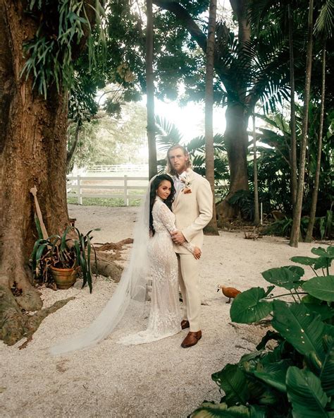 Vanessa Morgan - Age, Facts, Height, Net Worth, Husband, Ethnicity ...